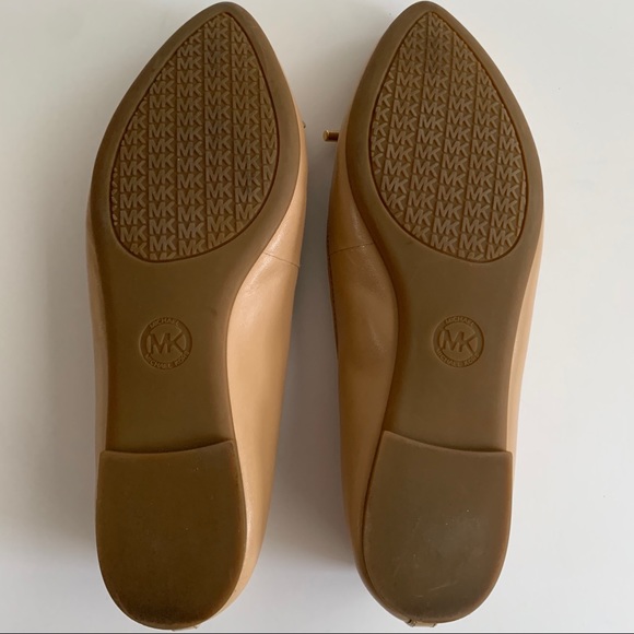 Nude Michael Kors Ballet Flats.  NWOT - Picture 3 of 3